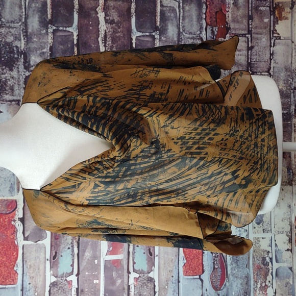 Creative Couture By Linda Cocoon Style Silk Top - Picture 1 of 7